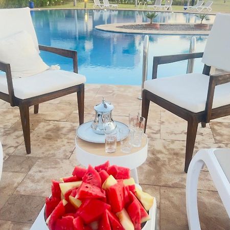 Appartement De Luxe Avec Jardin Vue Sur La Piscine Golf Securise 24H Sur 24 A 5 Minutes De L Aeroport Marrakesh Exterior foto