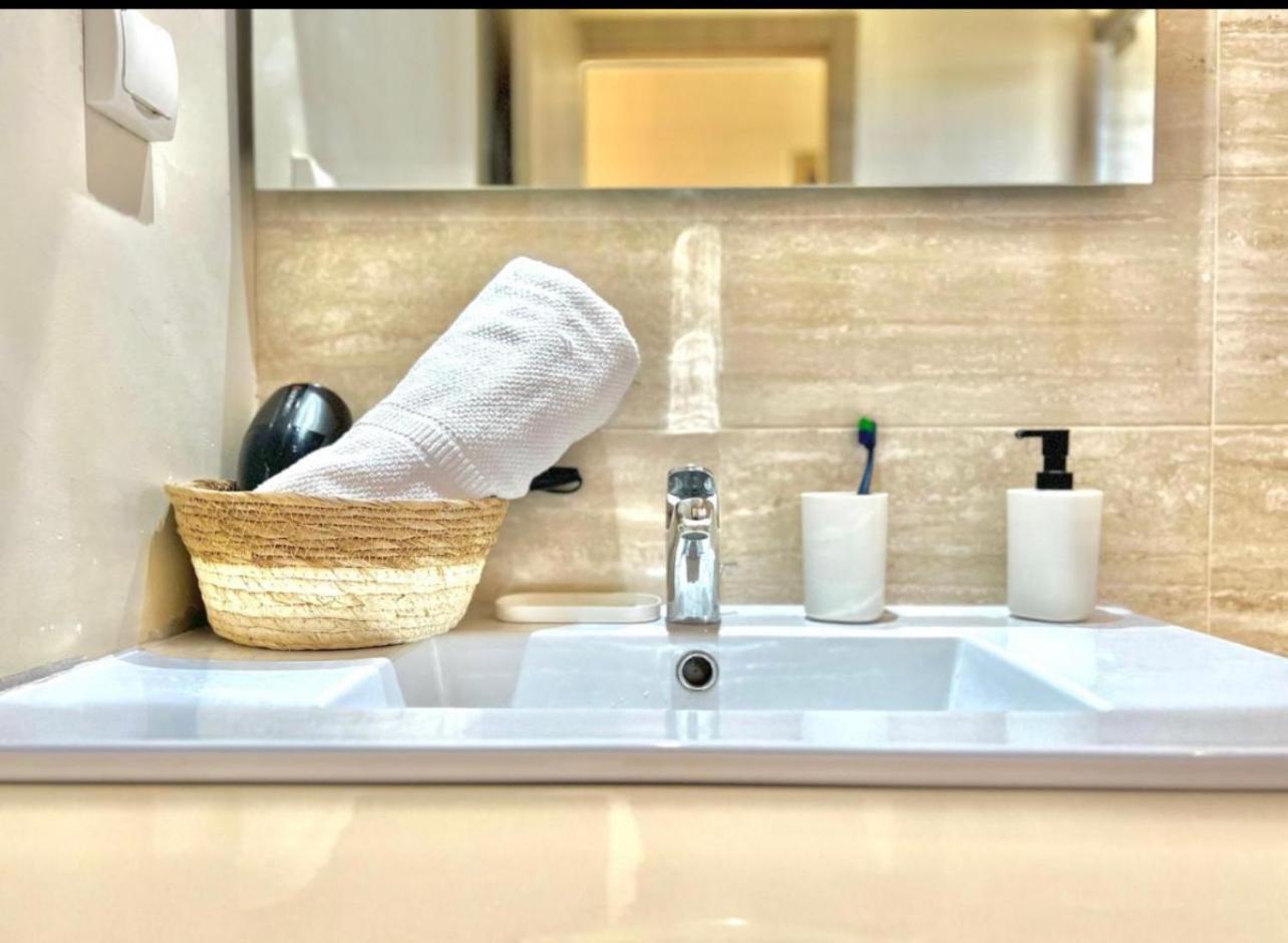 Appartement De Luxe Avec Jardin Vue Sur La Piscine Golf Securise 24H Sur 24 A 5 Minutes De L Aeroport Marrakesh Exterior foto