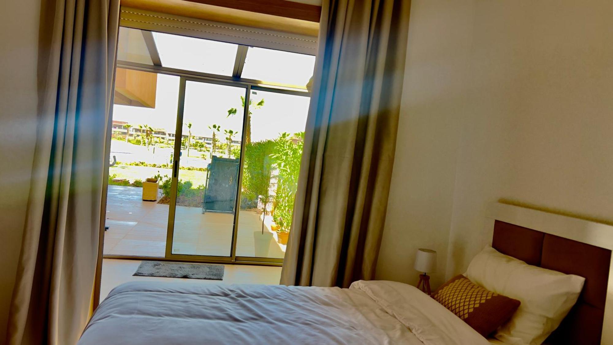 Appartement De Luxe Avec Jardin Vue Sur La Piscine Golf Securise 24H Sur 24 A 5 Minutes De L Aeroport Marrakesh Exterior foto