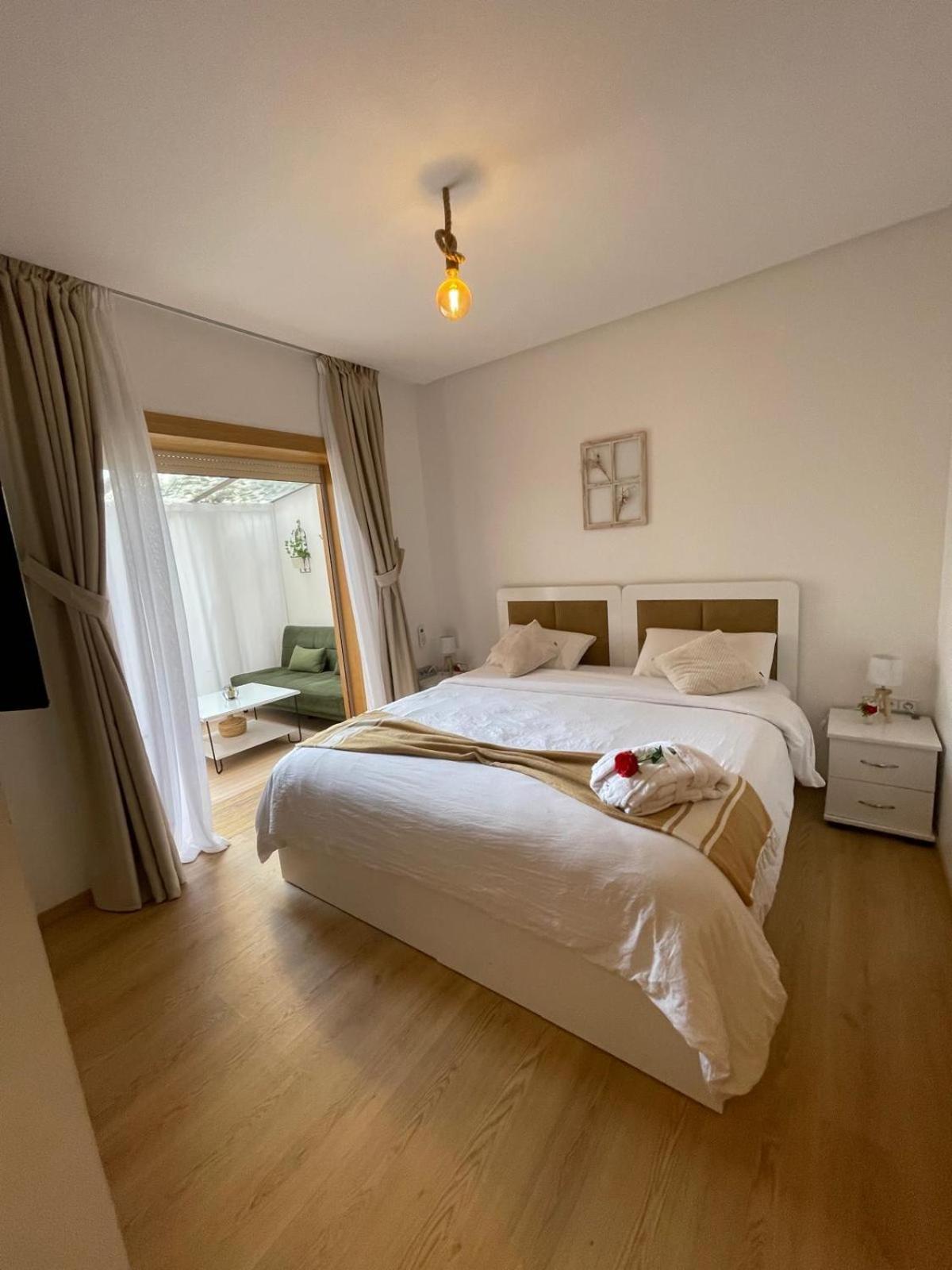 Appartement De Luxe Avec Jardin Vue Sur La Piscine Golf Securise 24H Sur 24 A 5 Minutes De L Aeroport Marrakesh Exterior foto